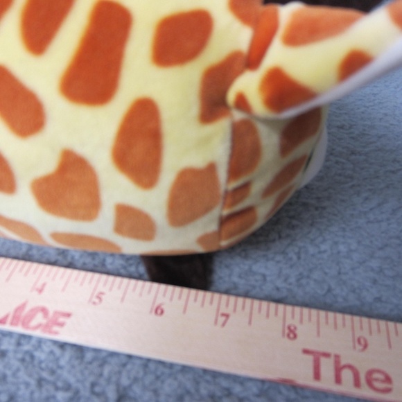 Lil' Huggy Nathan the Giraffe‎ Stuffed Animal by Fiesta 7'' long - Picture 5 of 10